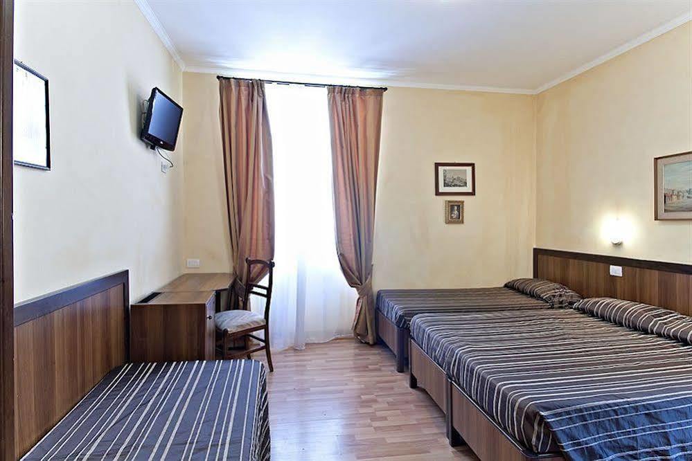 Trastevere Cisterna Hotel 2*
